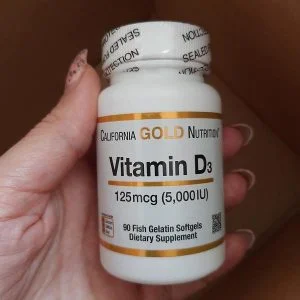 Viên uống Vitamin D3 125 mcg (5,000 IU) 90 viên của California Gold Nutrition 1 Vien uong Vitamin D35