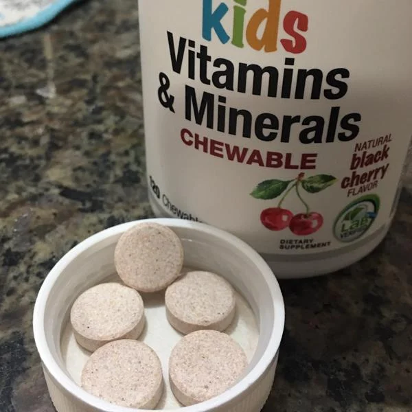 Kids Vitamins Minerals3
