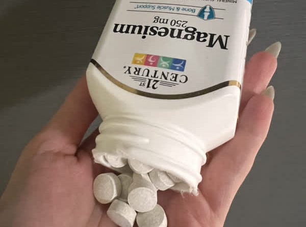 Review Magnesium 250 mg của 21st Century: Có thực sự tốt cho sức khỏe? 1 21st century magnesium 250 mg 110 tablets 2