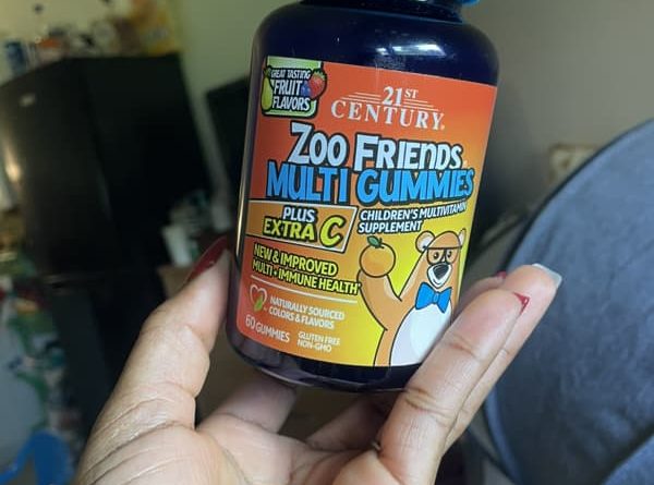 21st century zoo friends multi gummies plus extra c great tasting fruit 60 gummies 2