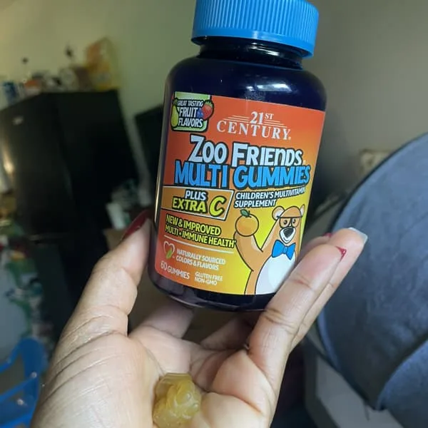 Mua hàng iHerb 28 21st century zoo friends multi gummies plus extra c great tasting fruit 60 gummies 2