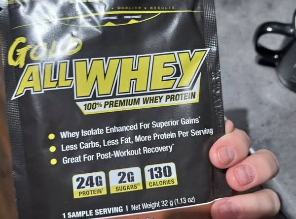 allmax gold allwhey 100 premium whey protein chocolate 1 13 oz 32 g 2