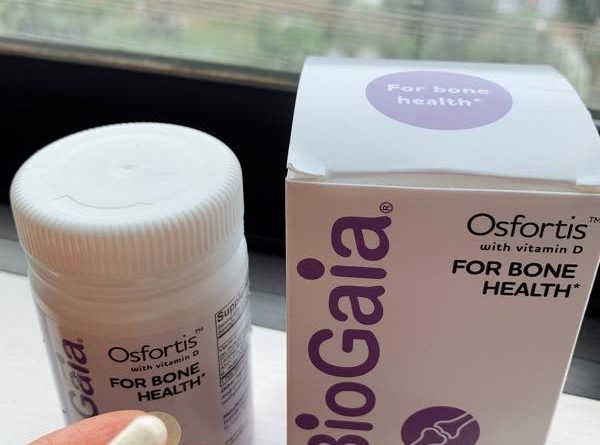 biogaia osfortis with vitamin d 60 probiotic capsules 2