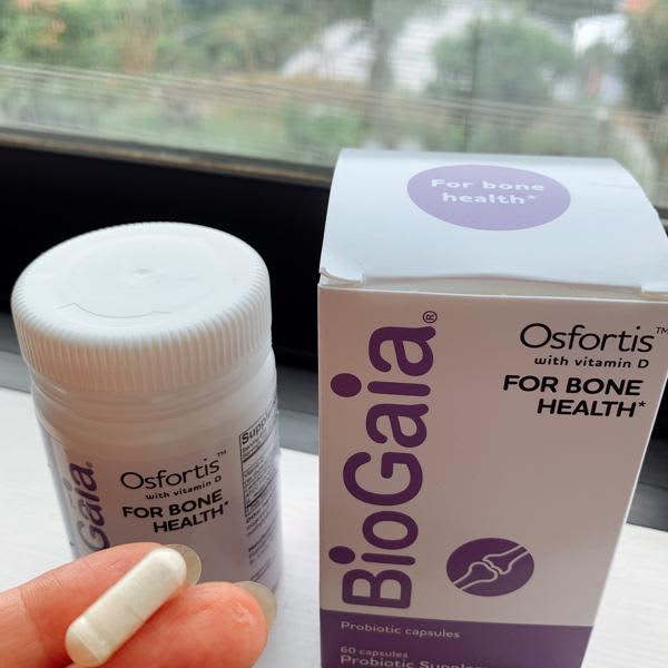 biogaia osfortis with vitamin d 60 probiotic capsules 2
