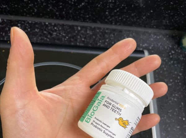 Review BioGaia Prodentis Kids Probiotic Lozenges: Giải pháp cho sức khỏe răng miệng trẻ em 10 biogaia prodentis kids probiotic lozenges apple 200 million cfu 30 lozenges 2