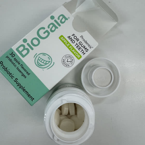 biogaia prodentis oral health probiotic apple 30 lozenges 2