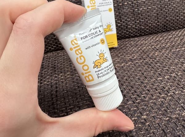 Đánh giá Biogaia Protectis Baby Probiotic Drops với Vitamin D cho trẻ sơ sinh 4 biogaia protectis baby probiotic drops with vitamin d 0 34 fl oz 10 ml 2