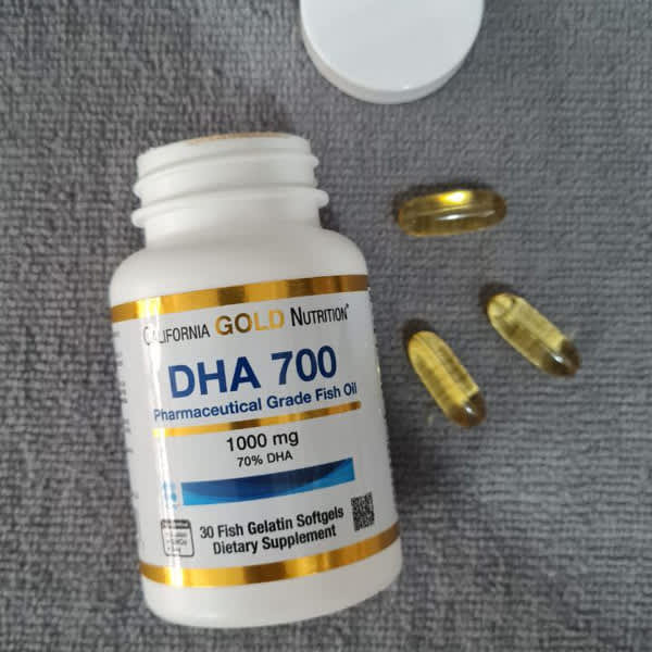 california gold nutrition dha 700 fish oil ultra concentrated 1 000 mg 30 fish gelatin softgels 2
