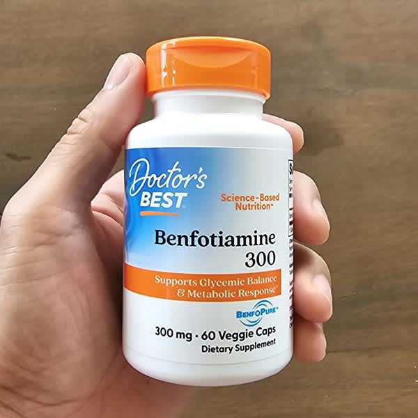 Review Puffy Eye Serum của Advanced Clinicals: Giải pháp cho mắt sưng húp 2 doctor s best benfotiamine 300 300 mg 60 veggie caps 2