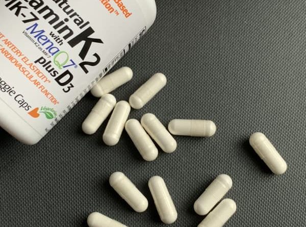 doctor s best natural vitamin k2 mk 7 plus d3 180 mcg 60 veggie caps 2