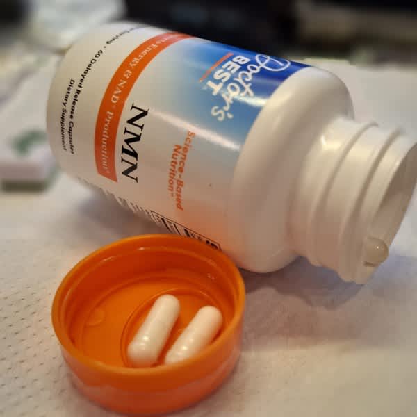 doctor s best nmn 60 delayed release capsules 200 mg per capsule 2