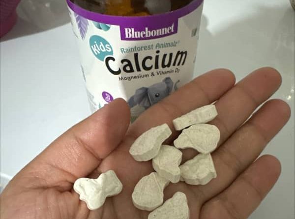 bluebonnet nutrition kids rainforest animalz calcium magnesium vitamin d3 vanilla frosting 90 chewables 2
