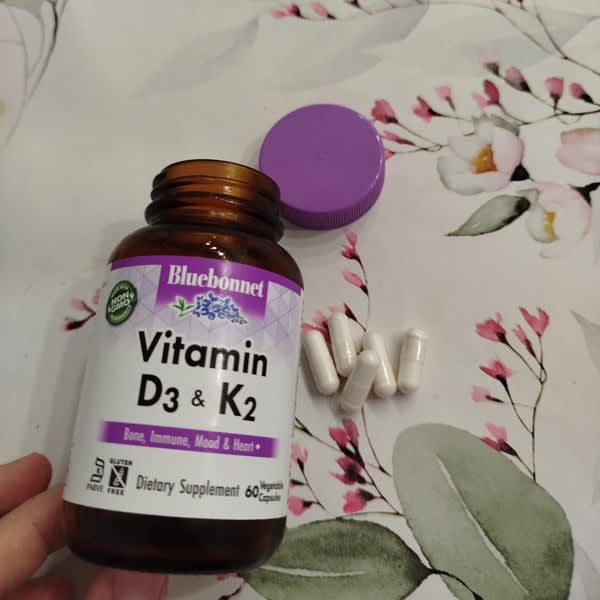 bluebonnet nutrition vitamin d3 k2 60 vegetable capsules 2