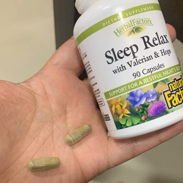 natural factors herbal factors sleep relax with valerian hops 90 capsules 2