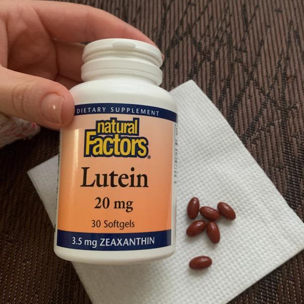 natural factors lutein with zeaxanthin 120 softgels 2