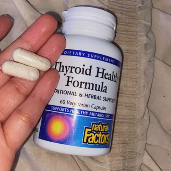 natural factors thyroid health formula 60 vegetarian capsules 10